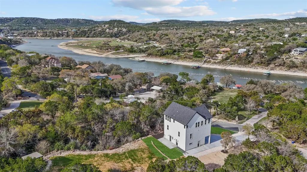 11005 Beach Road Leander TX 78641