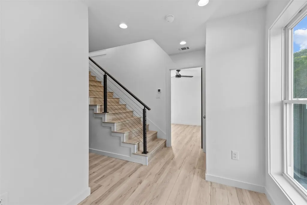 11005 Beach Road Leander TX 78641