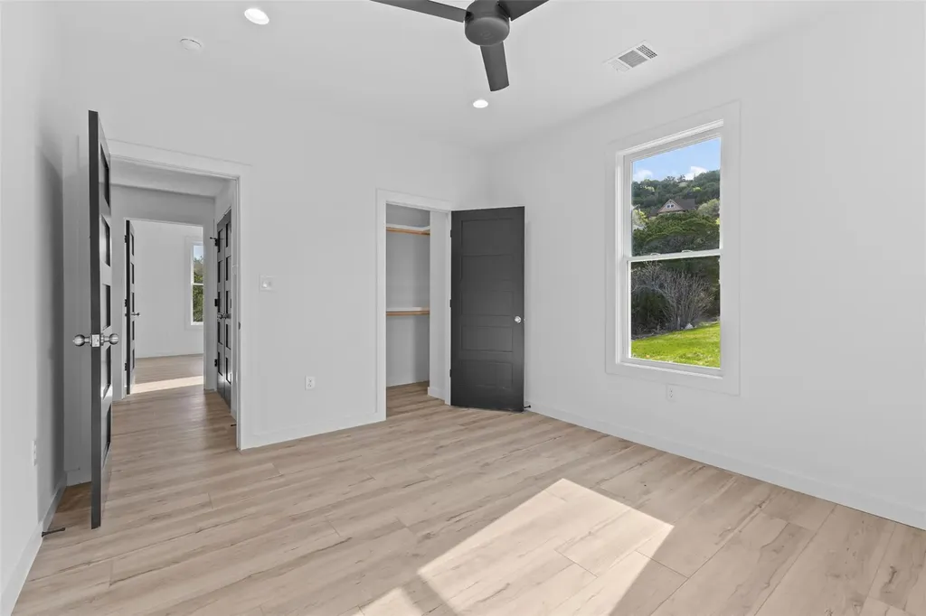 11005 Beach Road Leander TX 78641