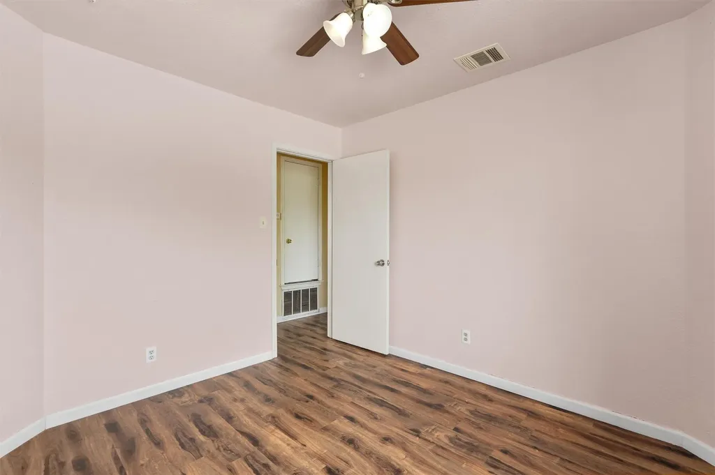 1520 Clearview Loop Round Rock TX 78664