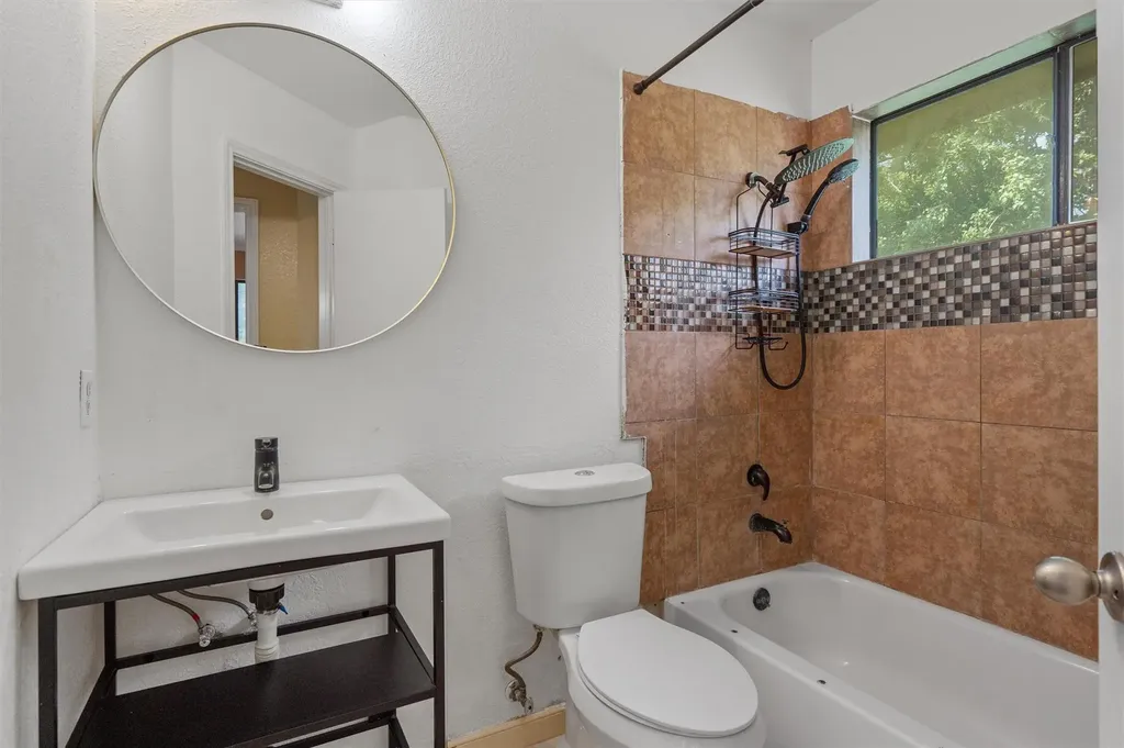 1520 Clearview Loop Round Rock TX 78664