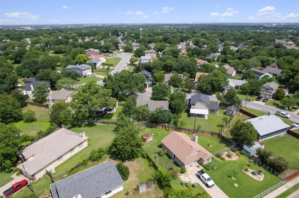 1520 Clearview Loop Round Rock TX 78664