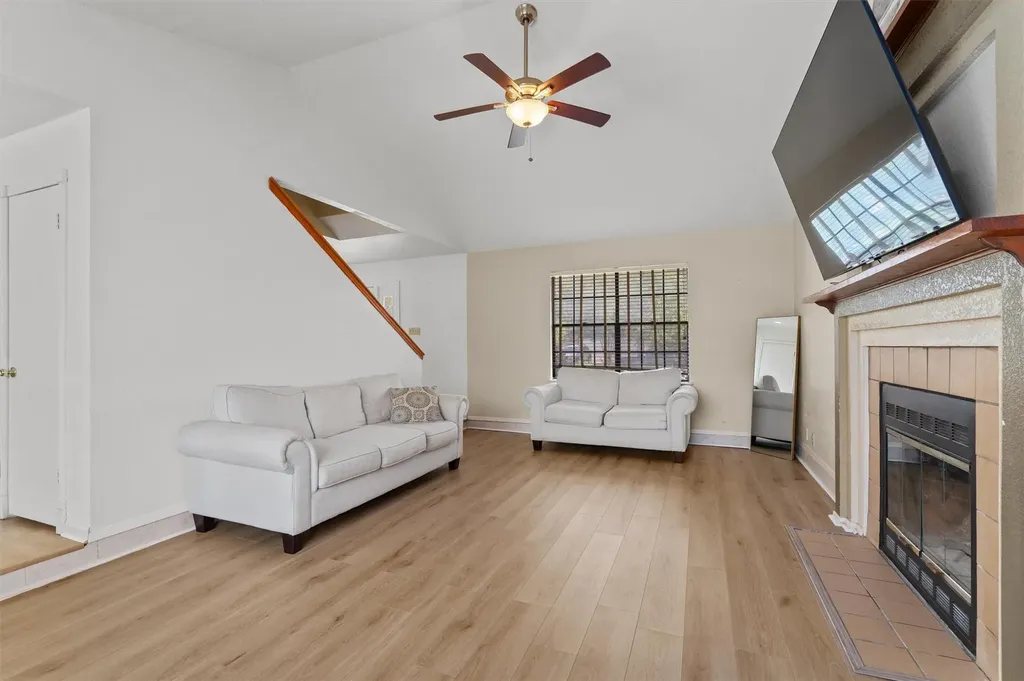 1520 Clearview Loop Round Rock TX 78664