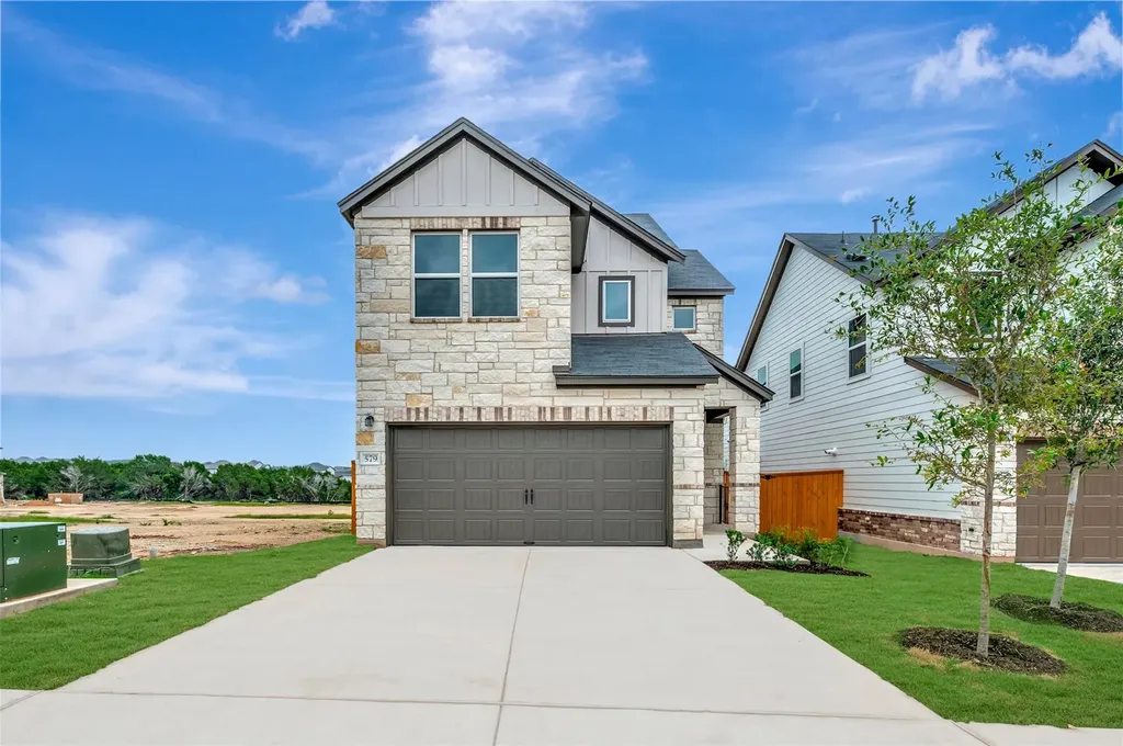 579 Bishop Wood Road Dripping Springs TX 78620