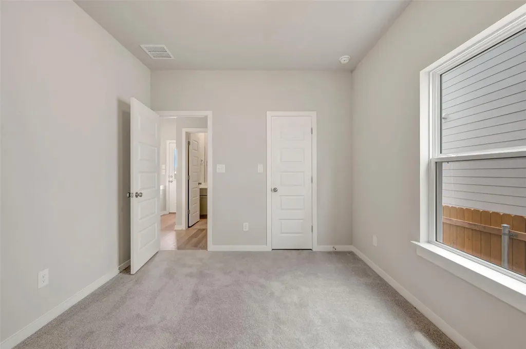 579 Bishop Wood Road Dripping Springs TX 78620