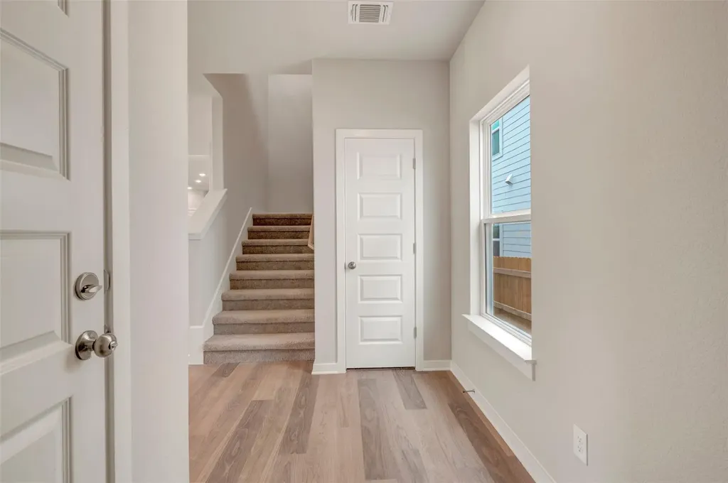 579 Bishop Wood Road Dripping Springs TX 78620