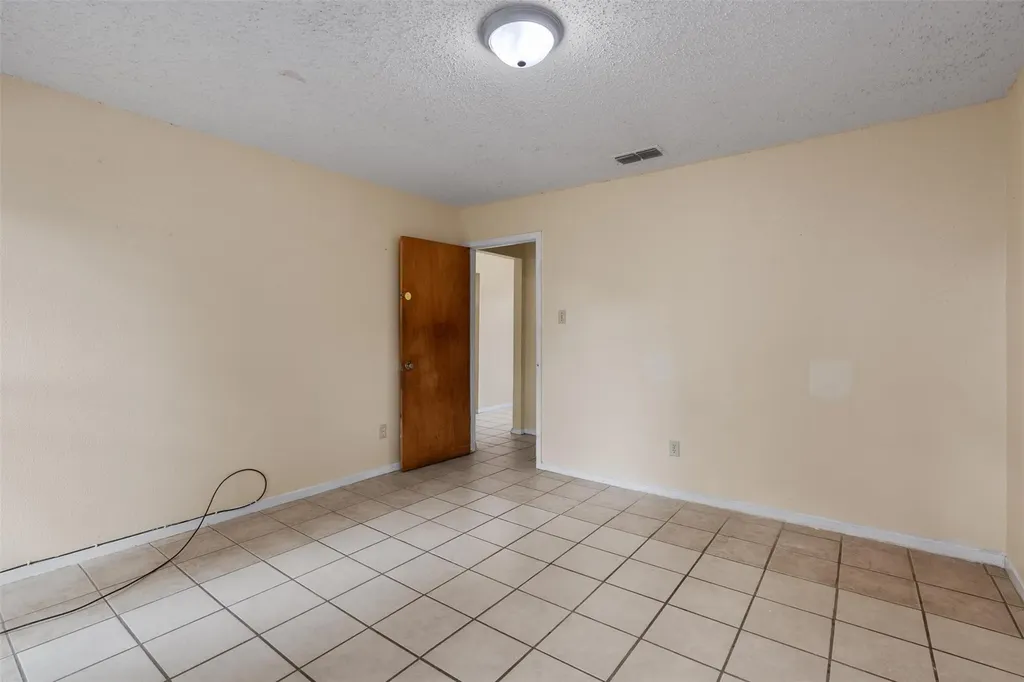 4809 Bayside Drive Austin TX 78744