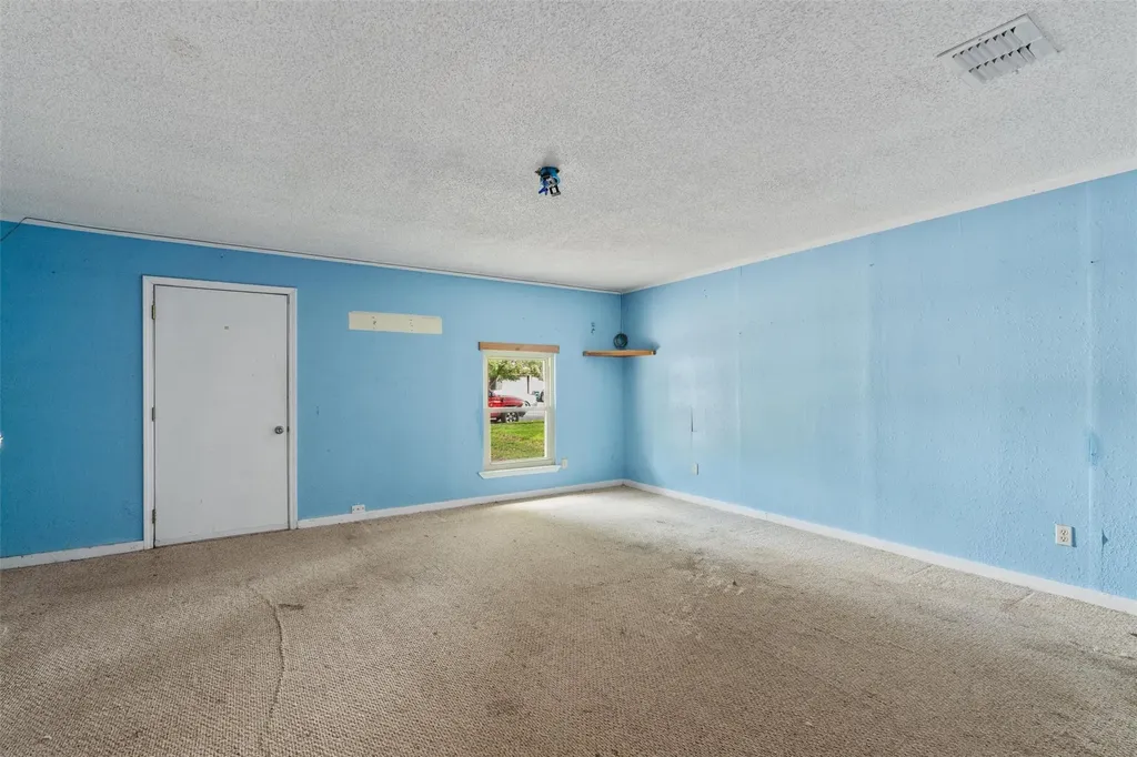 4809 Bayside Drive Austin TX 78744