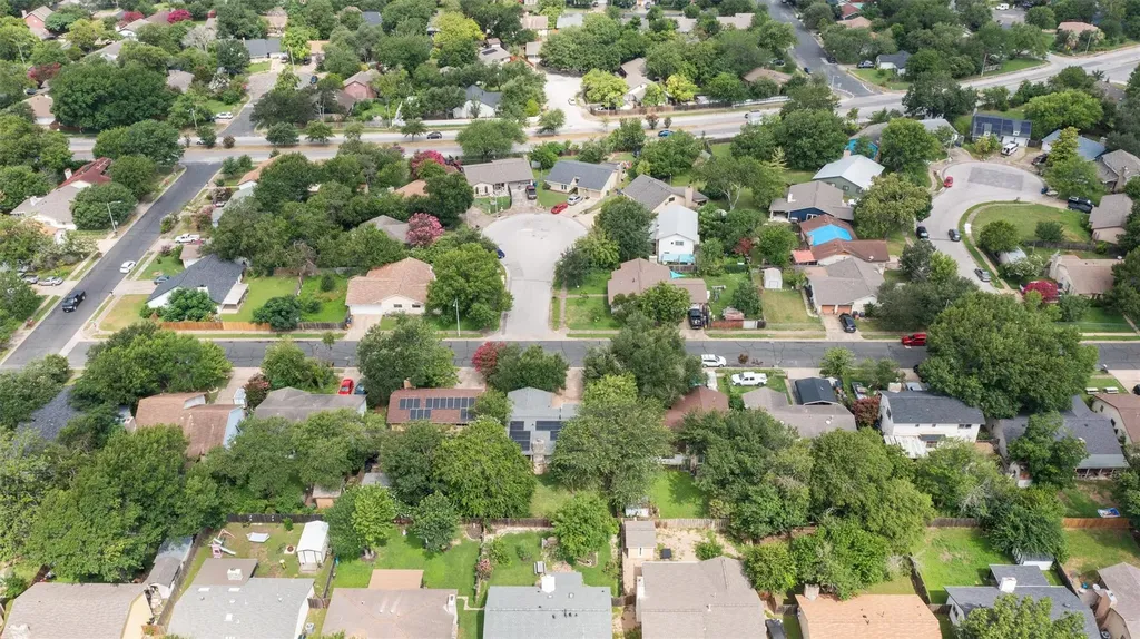 4809 Bayside Drive Austin TX 78744