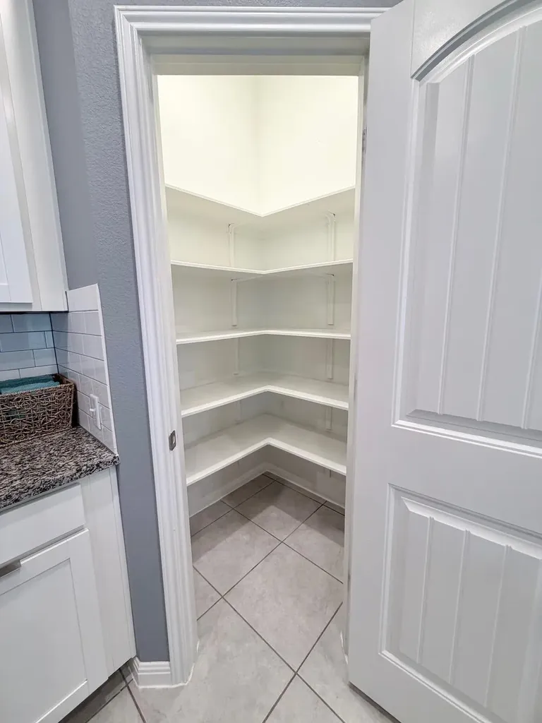1005 Sundrops Street Leander TX 78641