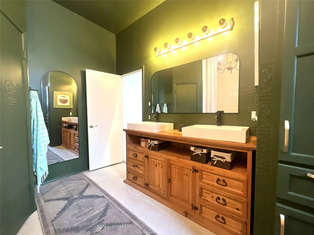 2906 Garvey Cove Austin TX 78748