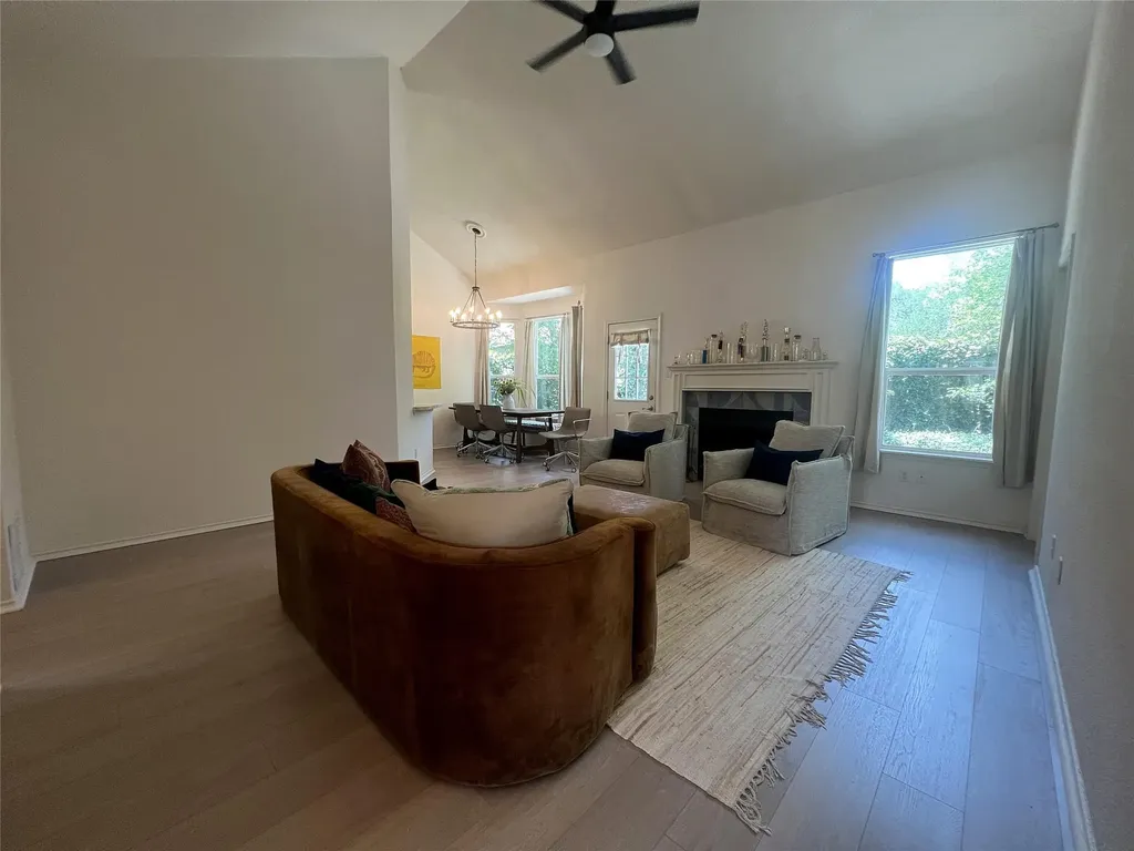 2906 Garvey Cove Austin TX 78748