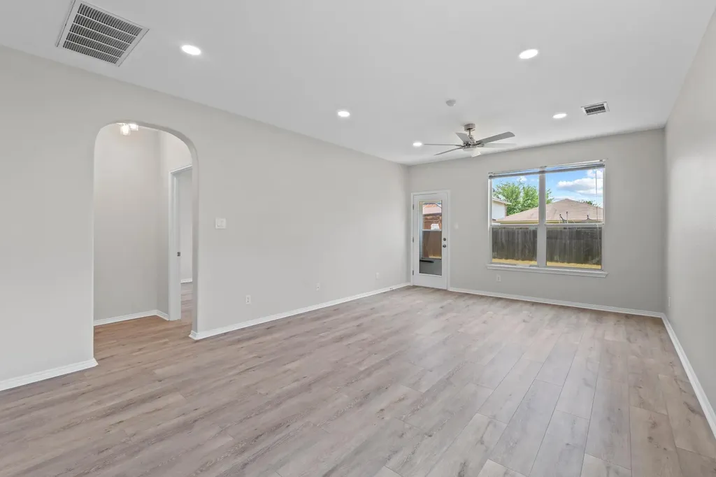 3207 Wickham Lane Austin TX 78725