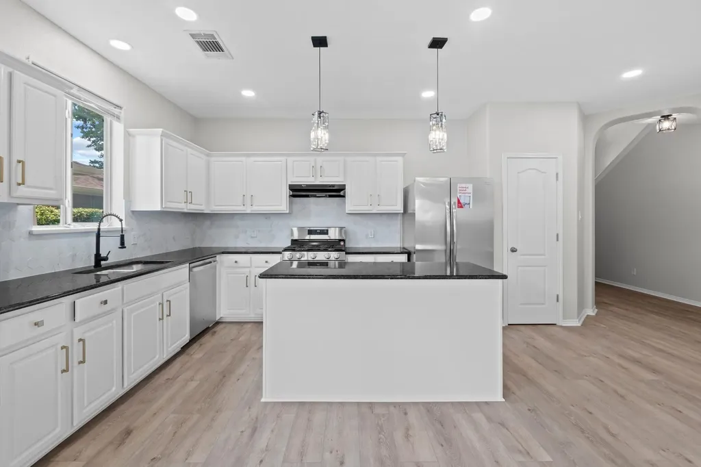 3207 Wickham Lane Austin TX 78725