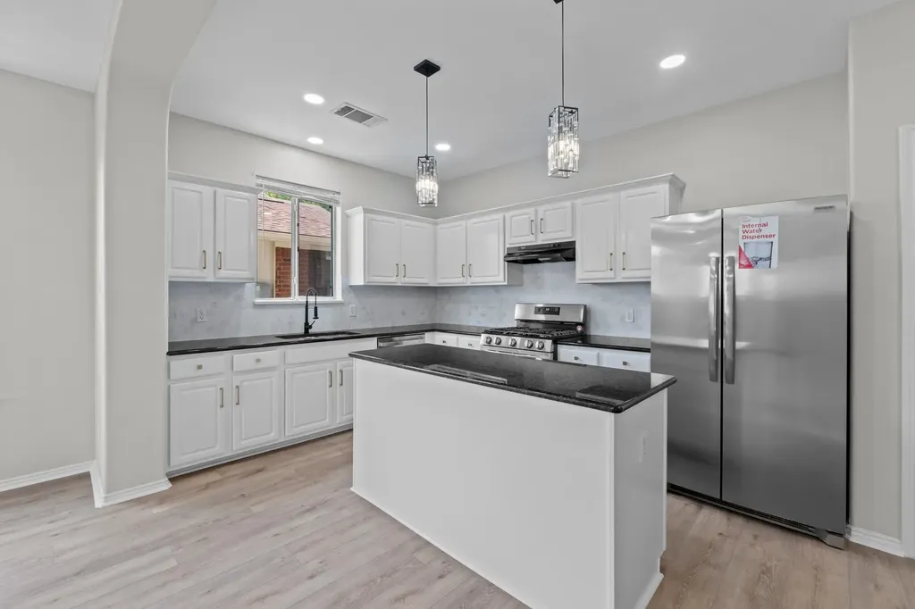 3207 Wickham Lane Austin TX 78725