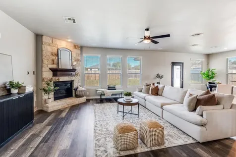 306 Oak Creek Way New Braunfels TX 78130