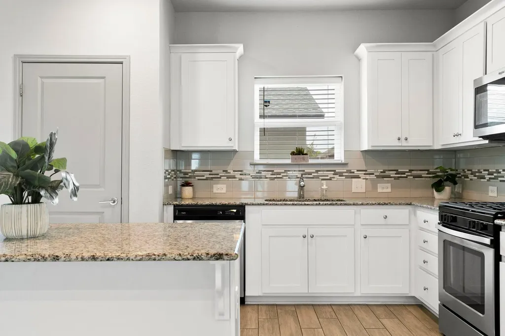 5913-B Charles Merle Drive Austin TX 78747