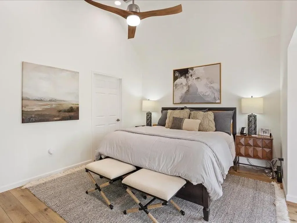 1205 S Main Street Georgetown TX 78626