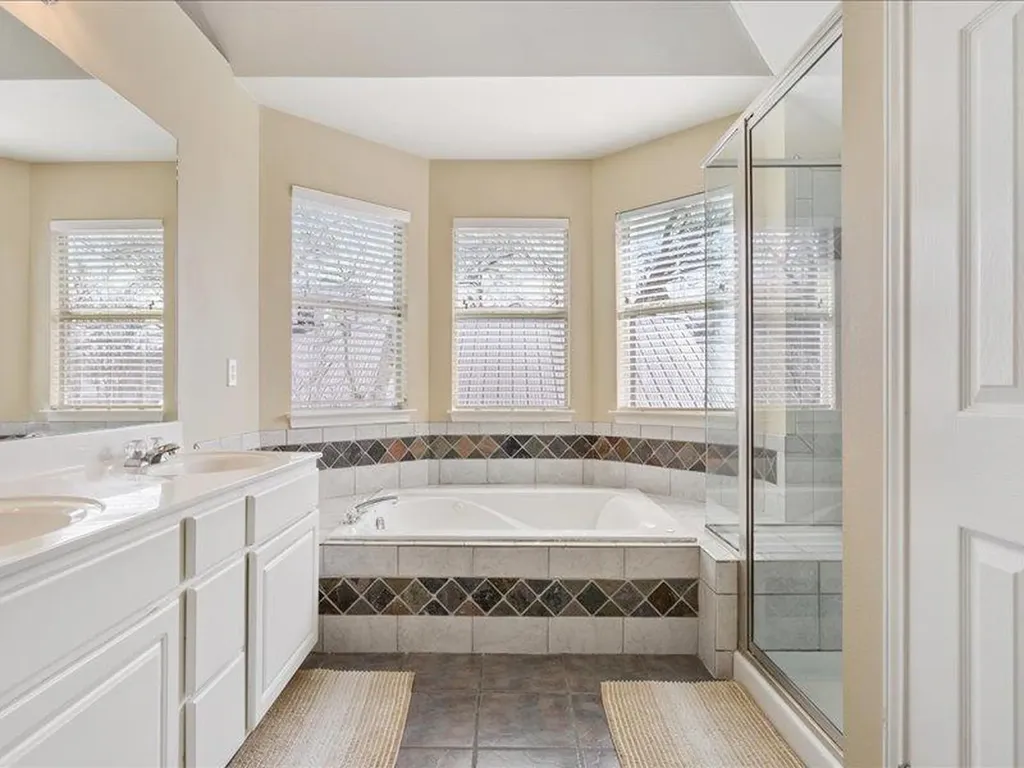 1205 S Main Street Georgetown TX 78626