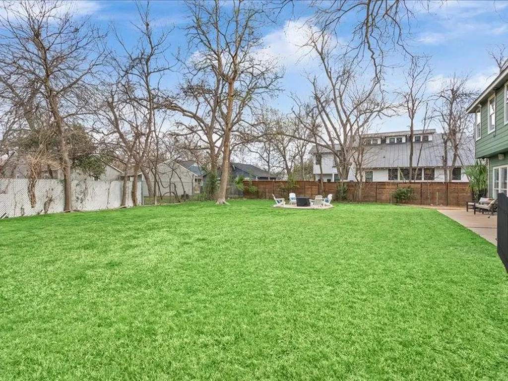 1205 S Main Street Georgetown TX 78626