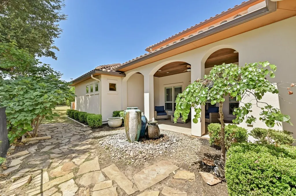 228 Cimarron Hills Trail E Georgetown TX 78628