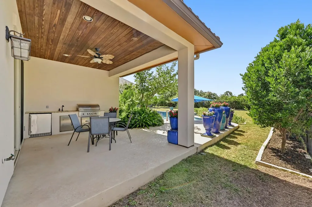 228 Cimarron Hills Trail E Georgetown TX 78628