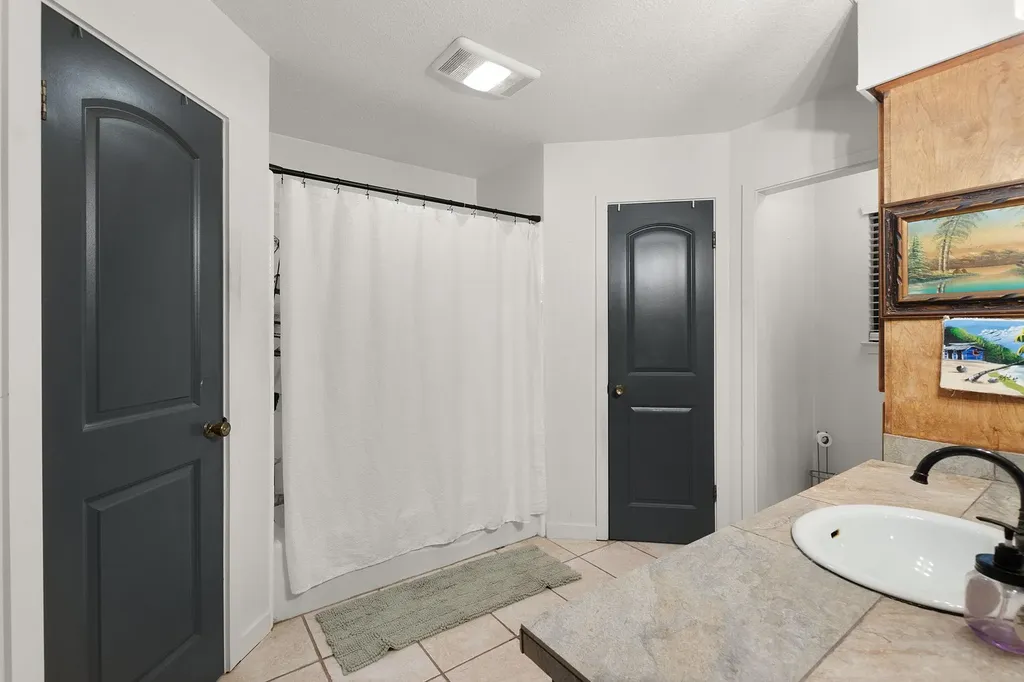 1501 Wofford Drive Burnet TX 78611