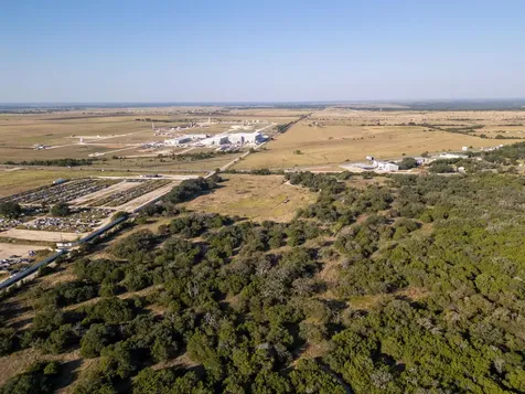 112 Loop 308 Briggs TX 78608