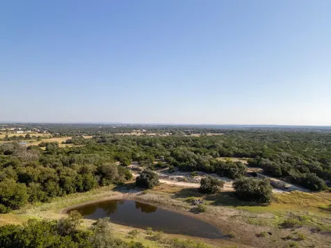 112 Loop 308 Briggs TX 78608