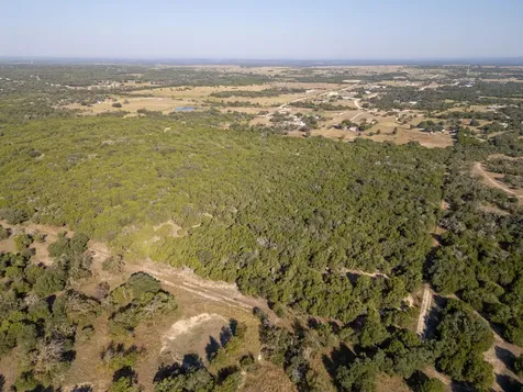112 Loop 308 Briggs TX 78608