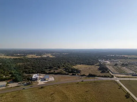 112 Loop 308 Briggs TX 78608