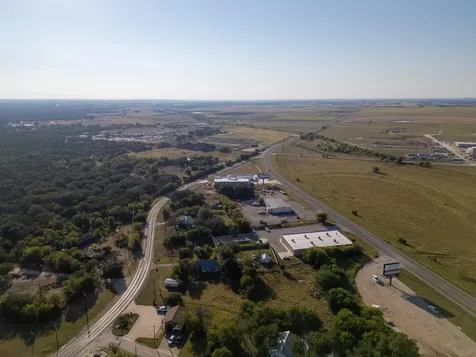 112 Loop 308 Briggs TX 78608