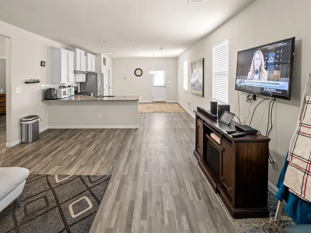 109 Lambert Street Leander TX 78641