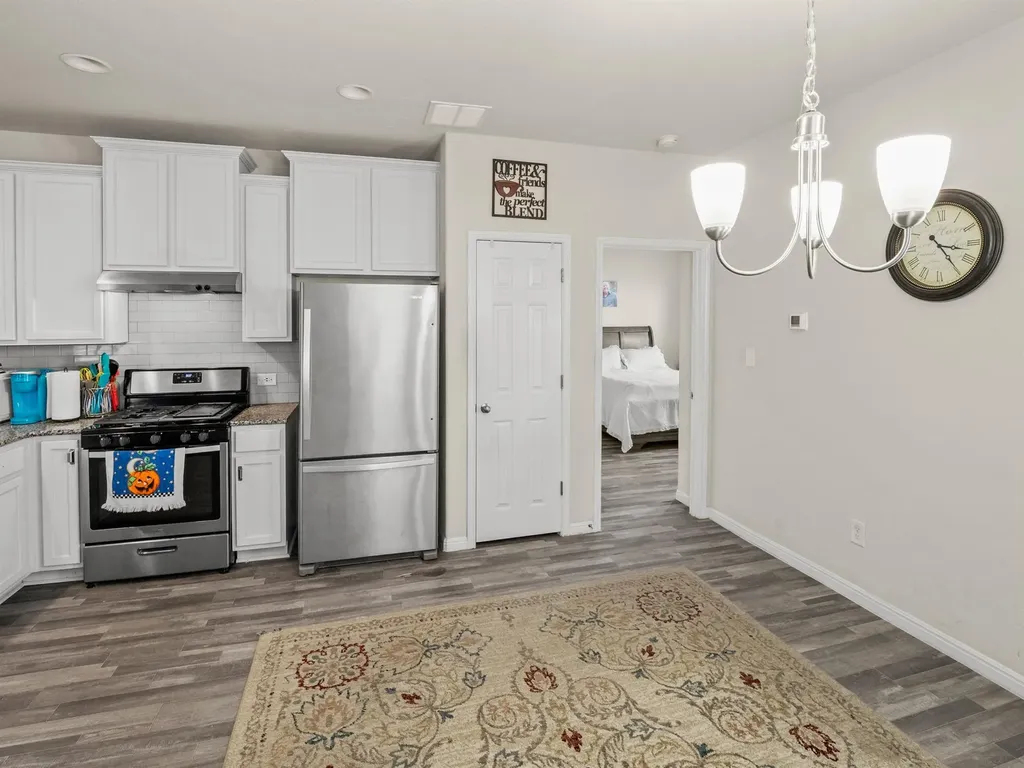 109 Lambert Street Leander TX 78641