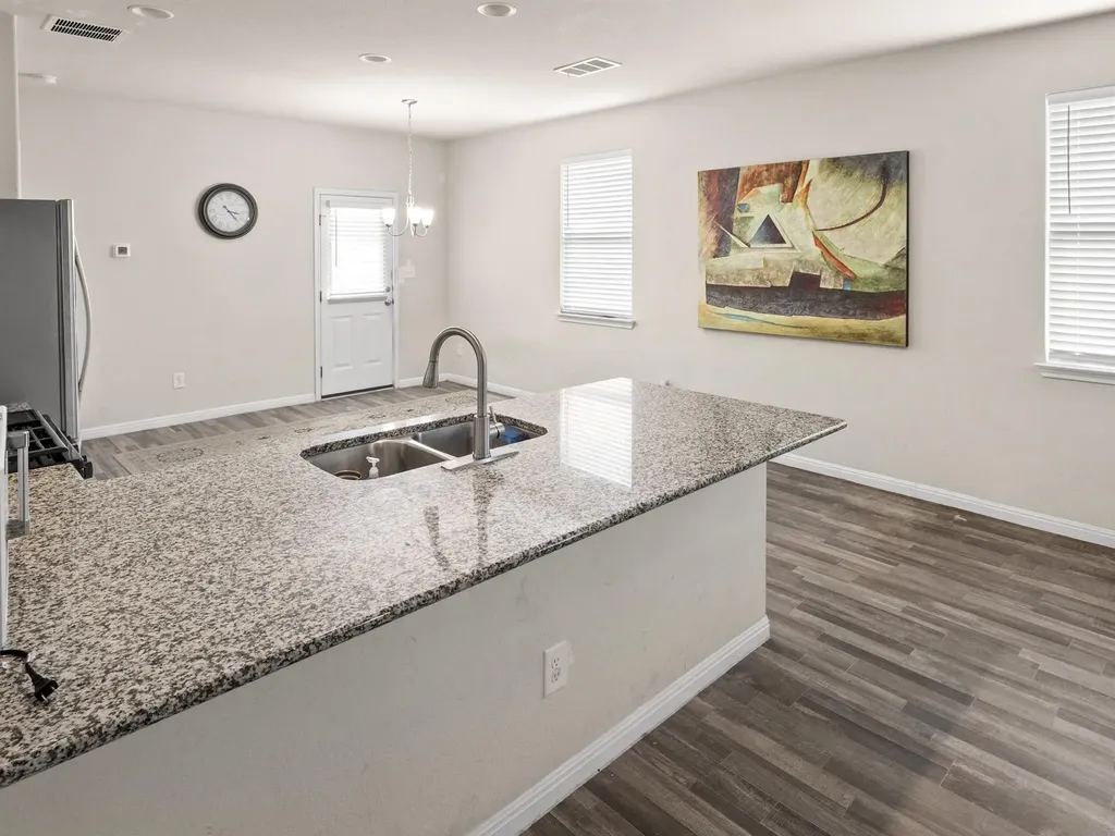 109 Lambert Street Leander TX 78641