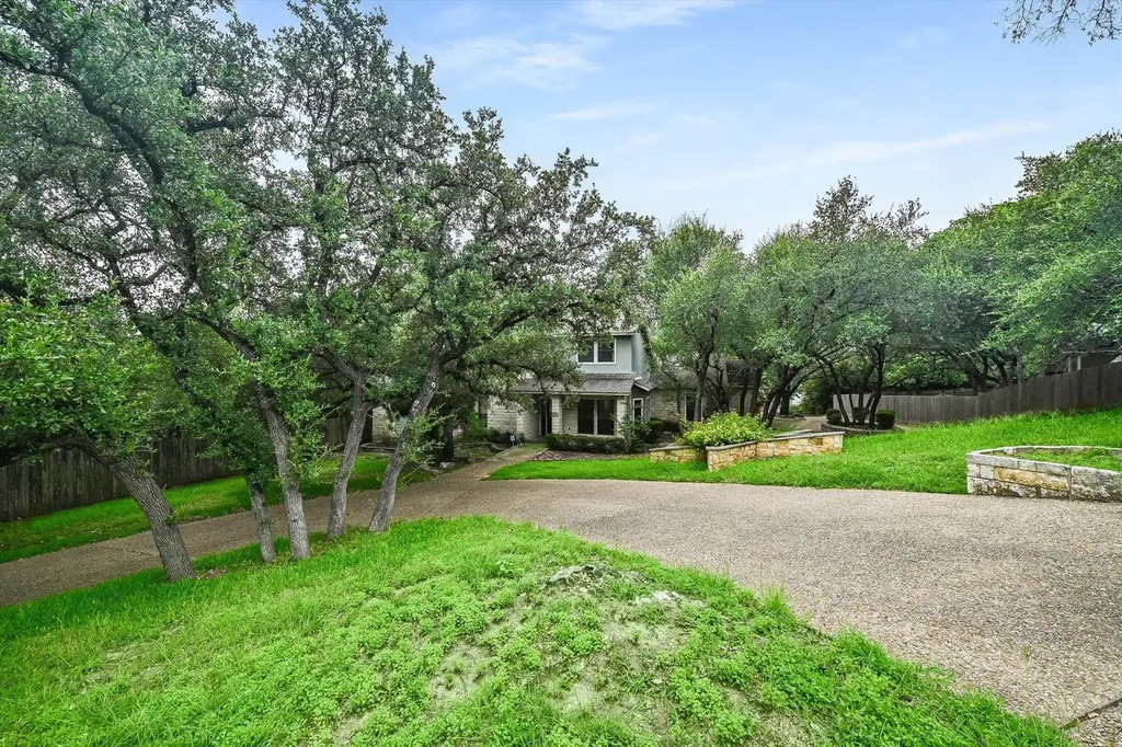 4242 Westlake Drive Austin TX 78746