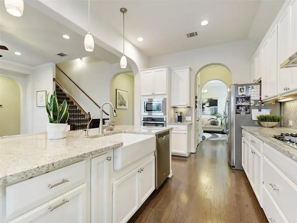 18616 Tanner Bayou Loop Austin TX 78738