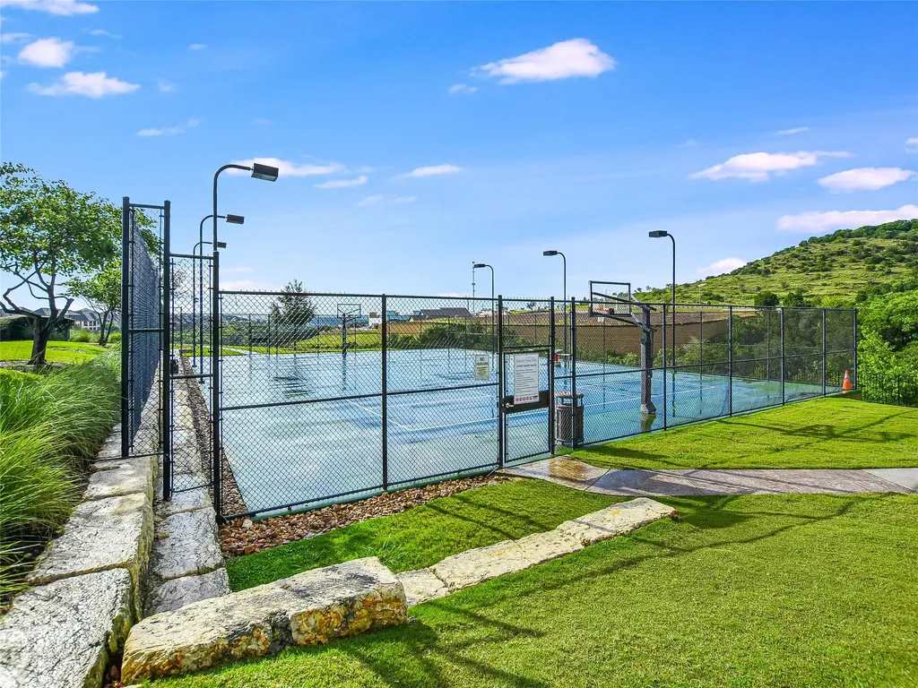 18616 Tanner Bayou Loop Austin TX 78738
