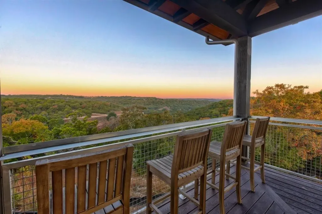 18616 Tanner Bayou Loop Austin TX 78738