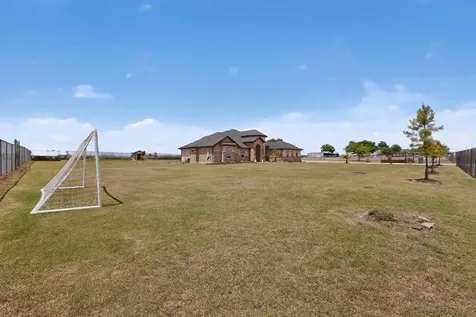 1001 County Road 394 Hutto TX 78634