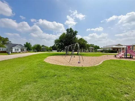289 Heatherwood Drive Driftwood TX 78619