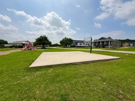 289 Heatherwood Drive Driftwood TX 78619