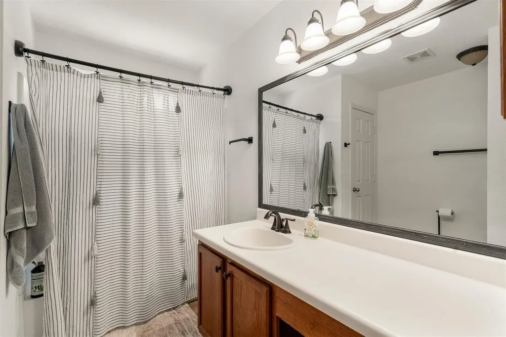 340 Feathergrass Drive Buda TX 78610