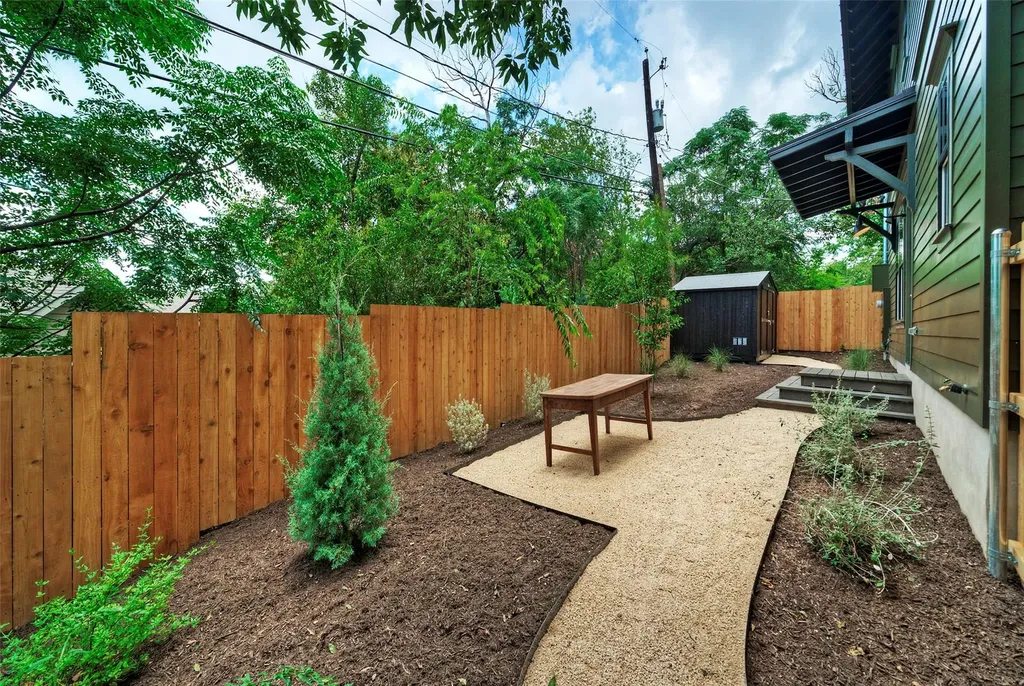 3309 Larry Lane Austin TX 78722