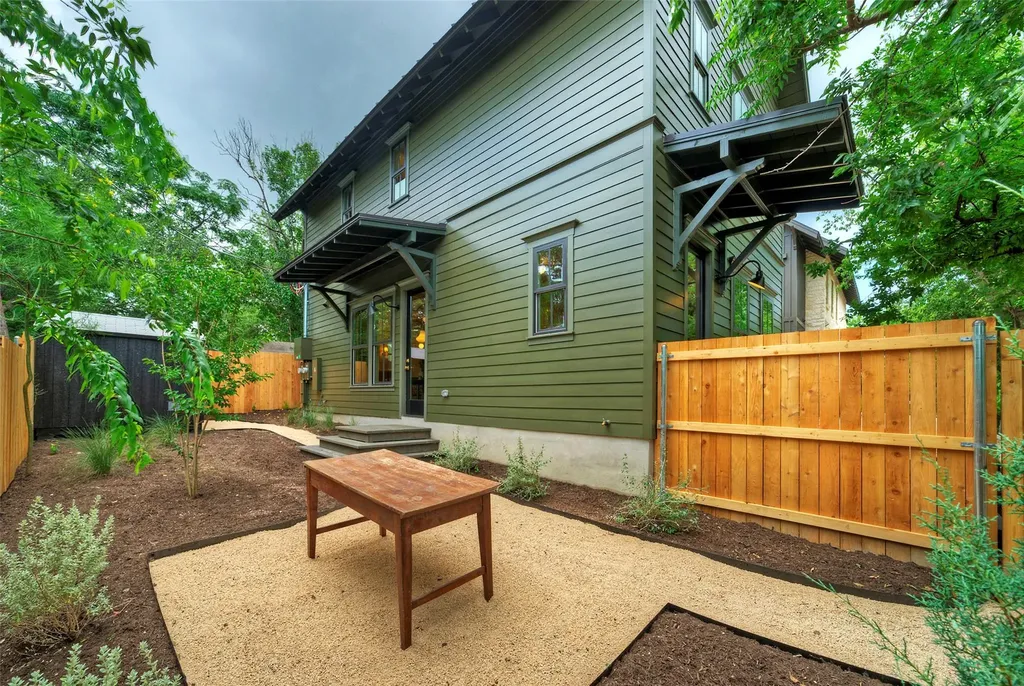3309 Larry Lane Austin TX 78722