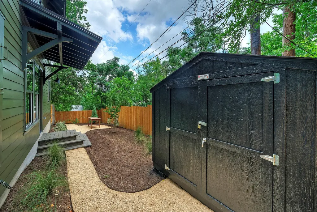 3309 Larry Lane Austin TX 78722