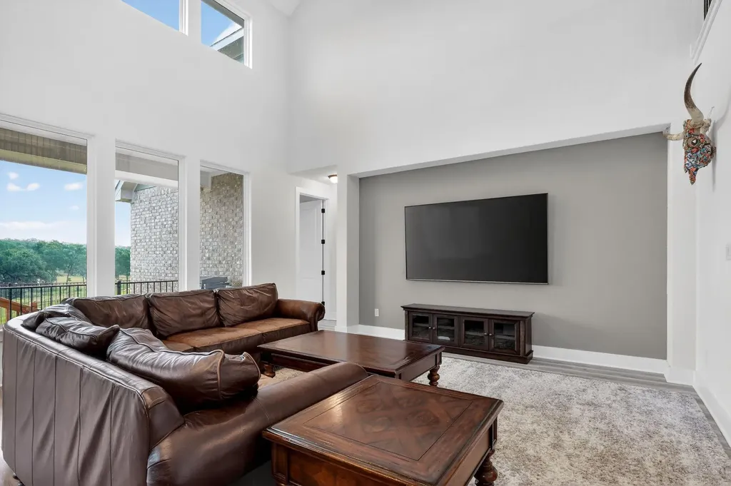301 Mcmillian Drive Liberty Hill TX 78642