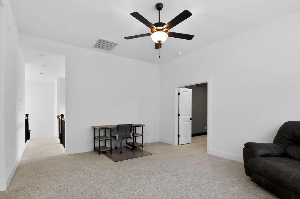 301 Mcmillian Drive Liberty Hill TX 78642