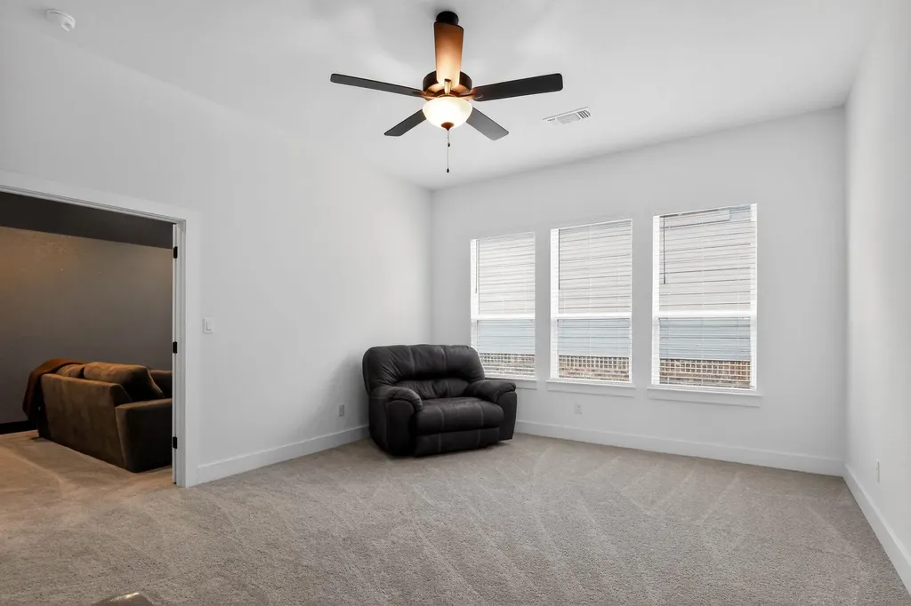 301 Mcmillian Drive Liberty Hill TX 78642