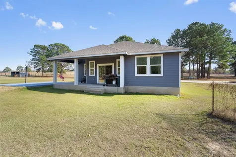 1880 E Highway 21 Paige TX 78659
